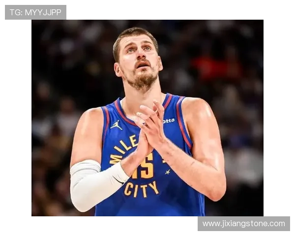 约基奇单月场均32分117篮板11助攻追平威少大O成就但皆在十月之中